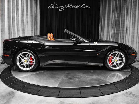 Used 2016 Ferrari California T RWD image 48