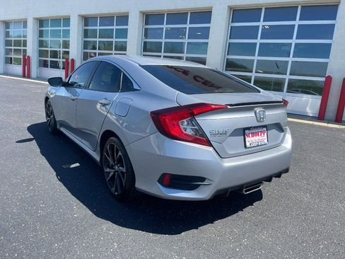 Used 2019 Honda Civic Sport image 4