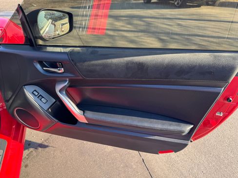 Used 2017 Toyota 86 image 18