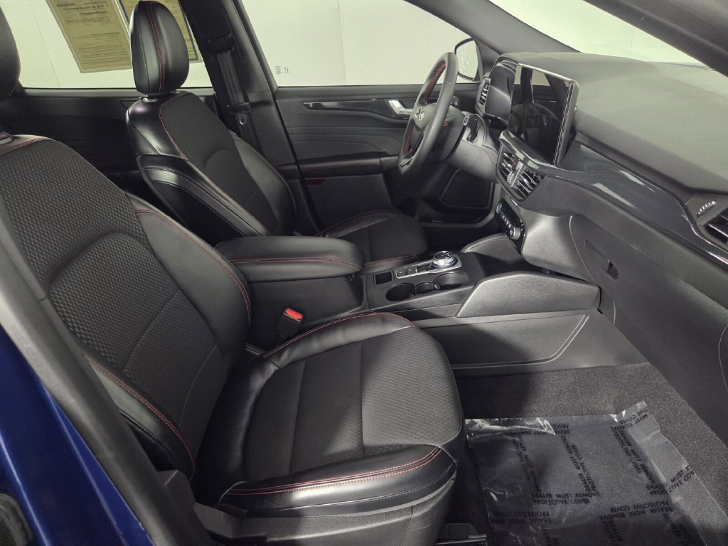Used 2023 Ford Escape ST-Line w/ Tech Pack #1 FWD image 31