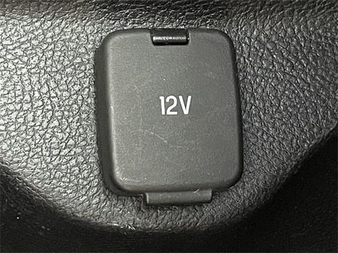 Used 2015 Ford Edge Titanium w/ Equipment Group 302A image 21