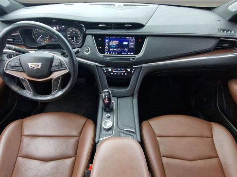 Used 2022 Cadillac XT5 Premium Luxury AWD/4WD image 9