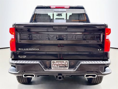 New 2025 Chevrolet Silverado 1500 LT Trail Boss w/ Convenience Package II image 4