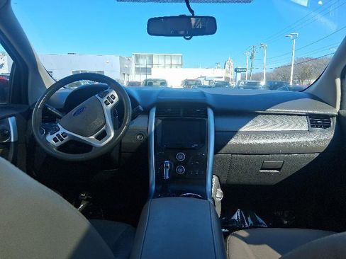 Used 2012 Ford Edge SEL image 30