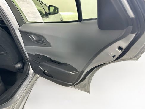 Used 2025 Toyota Prius LE FWD image 30