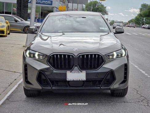 Used 2025 BMW X6 xDrive40i w/ Climate Comfort Package AWD/4WD image 2
