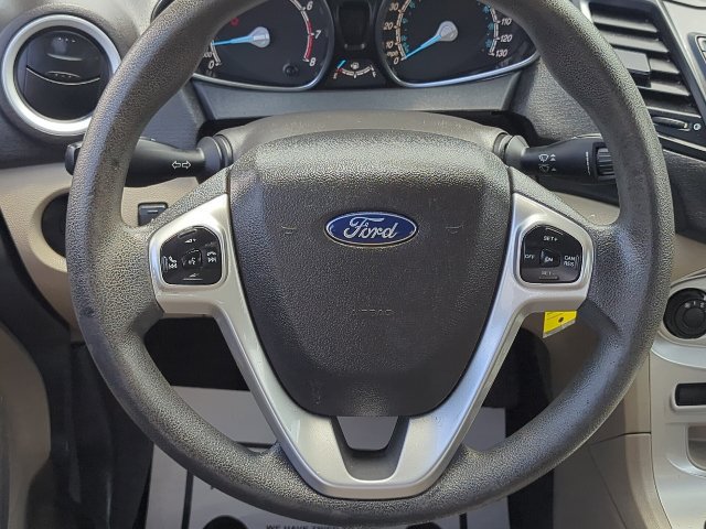 Used 2017 Ford Fiesta SE FWD image 8