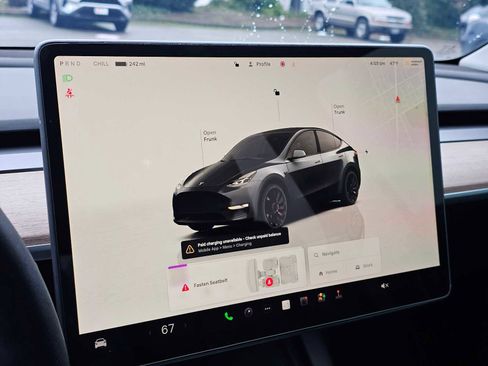 Used 2022 Tesla Model Y Performance image 28