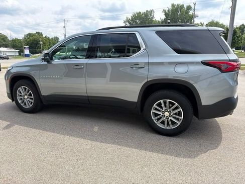 Certified 2023 Chevrolet Traverse LT FWD image 5