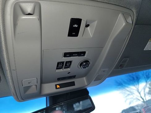 Used 2019 GMC Yukon Denali image 67