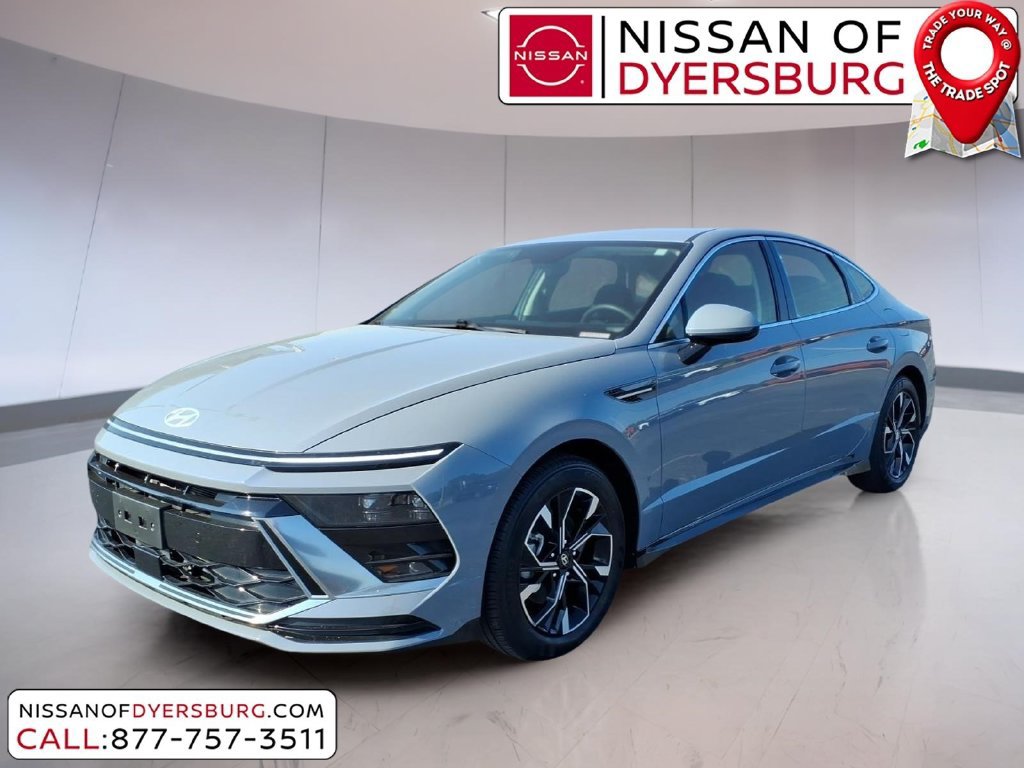 Used 2025 Hyundai Sonata SEL FWD image 7