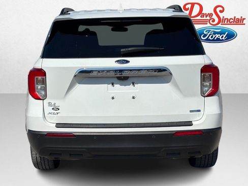 Used 2020 Ford Explorer XLT AWD/4WD image 8