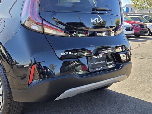 Certified 2024 Kia Soul LX FWD image 6