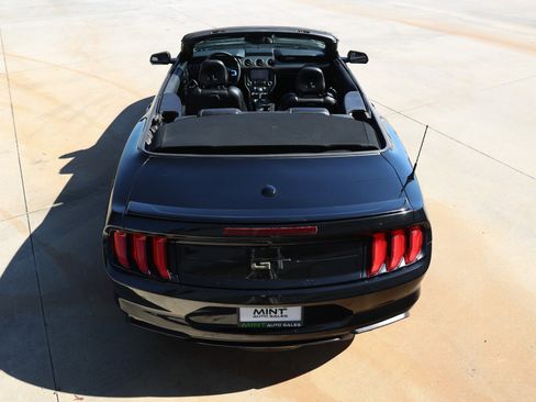 Used 2019 Ford Mustang GT Premium w/ Equipment Group 401A image 12