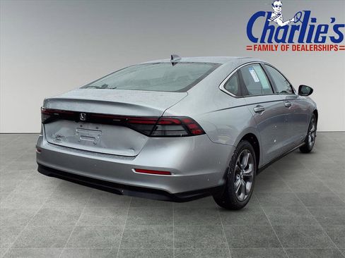Used 2024 Honda Accord EX image 4