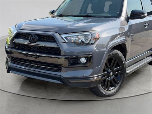 Used 2019 Toyota 4Runner Limited RWD image 4