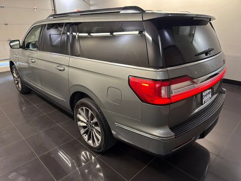 Certified 2020 Lincoln Navigator L Reserve w/ Luxury Package AWD/4WD image 4