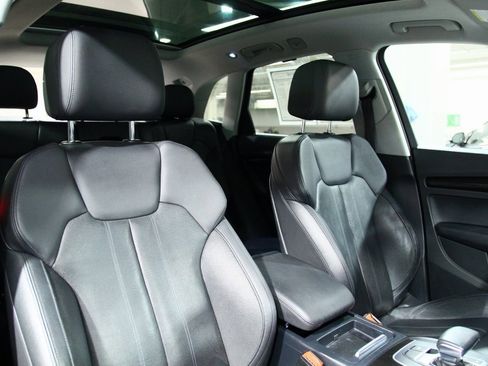 Used 2018 Audi Q5 2.0T Premium Plus w/ Premium Plus Package image 24