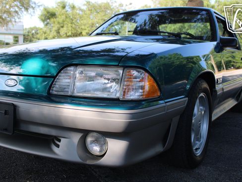 Used 1993 Ford Mustang GT RWD image 31