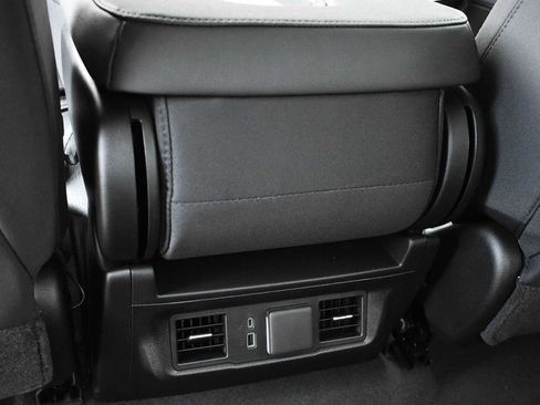 New 2026 Chevrolet Silverado 1500 LT image 10