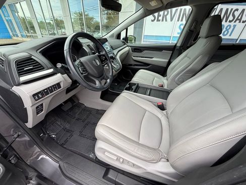 Used 2019 Honda Odyssey EX-L image 16