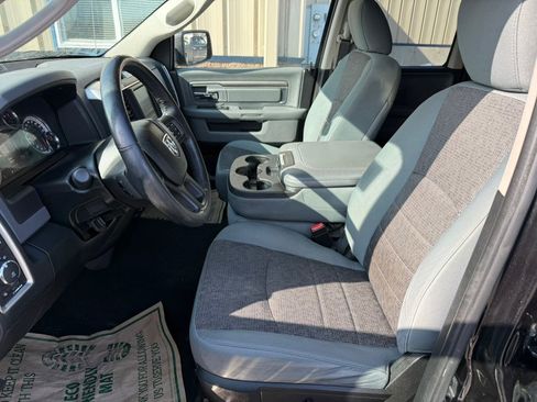 Used 2017 RAM 1500 Big Horn image 11