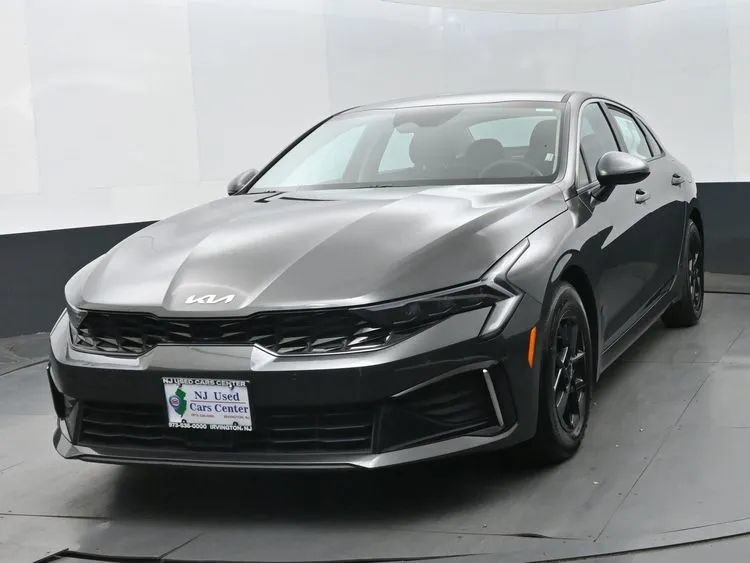Used 2026 Kia K5 LXS FWD image 1