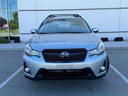 Used 2016 Subaru Crosstrek 2.0i Limited w/ Popular Package #2 AWD/4WD image 3