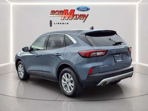 Used 2023 Ford Escape Active w/ Tech Pack #1 image 7