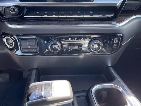 Used 2022 Chevrolet Silverado 1500 RST w/ Convenience Package II AWD/4WD image 35