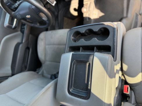 Used 2018 Chevrolet Silverado 2500 W/T w/ WT Convenience Package image 16