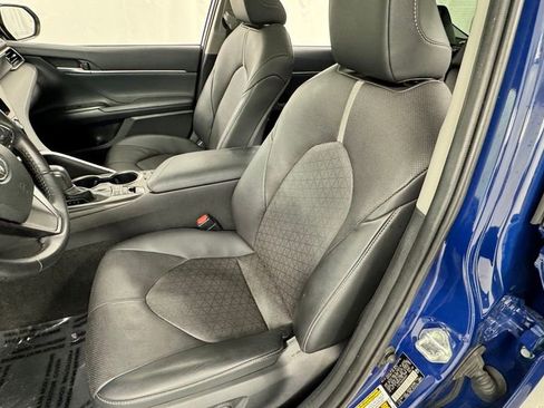 Used 2024 Toyota Camry XSE w/ Navigation Package FWD image 10