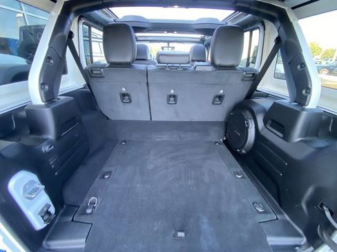 Used 2023 Jeep Wrangler Unlimited Sahara w/ Cold Weather Group image 26