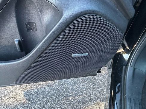 Used 2020 Subaru Forester Limited image 17