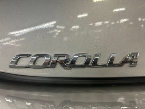 Used 2024 Toyota Corolla XSE FWD image 3
