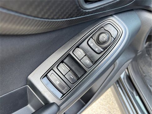 Used 2021 Subaru Crosstrek 2.5i Sport image 17