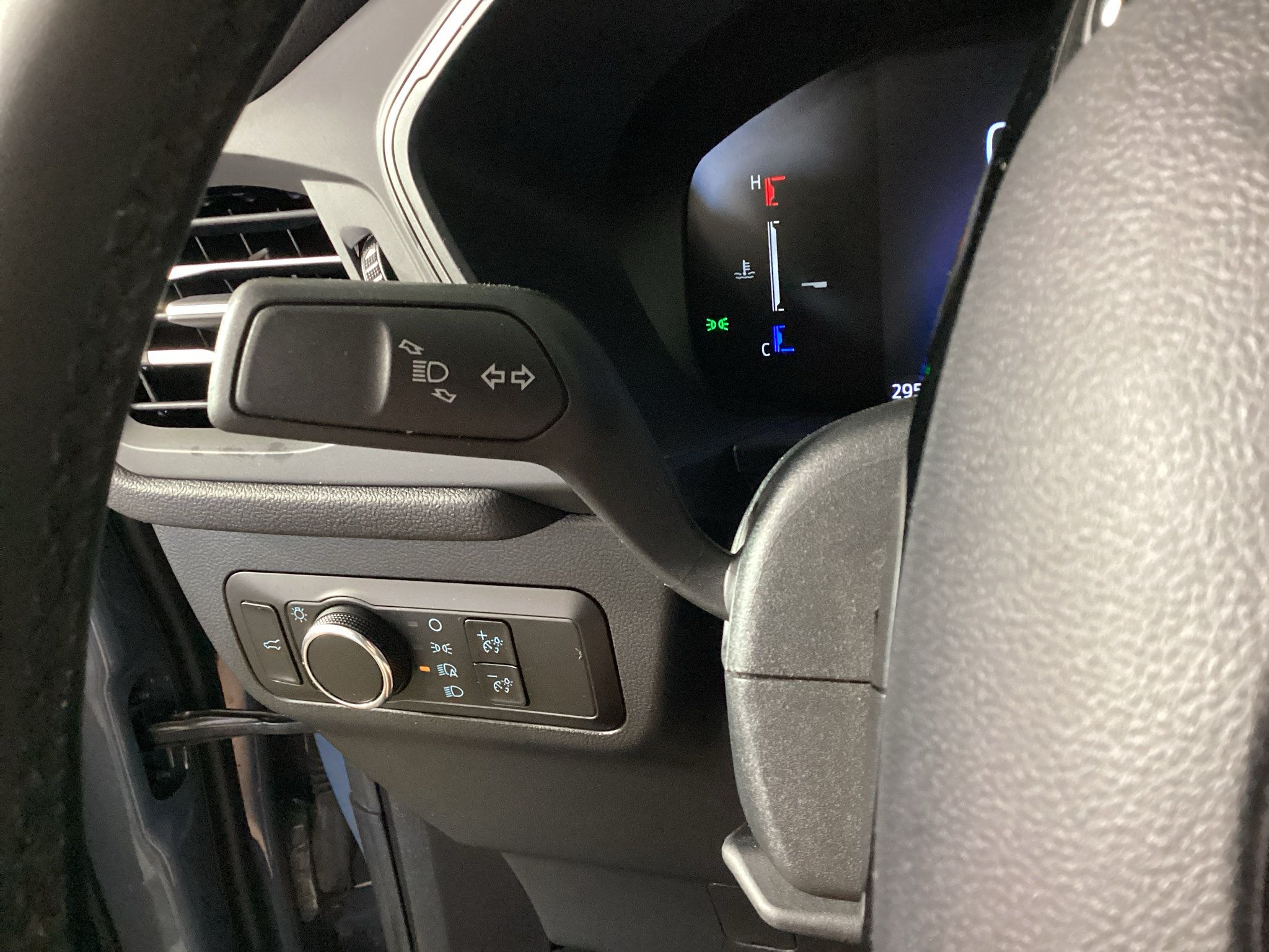 Certified 2023 Ford Escape Active AWD/4WD image 20