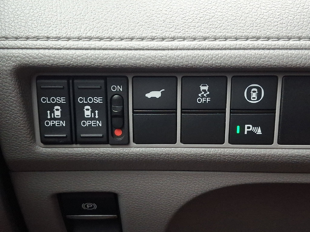 Used 2024 Honda Odyssey Elite image 26