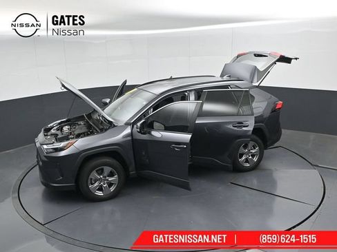 Used 2024 Toyota RAV4 XLE FWD image 51