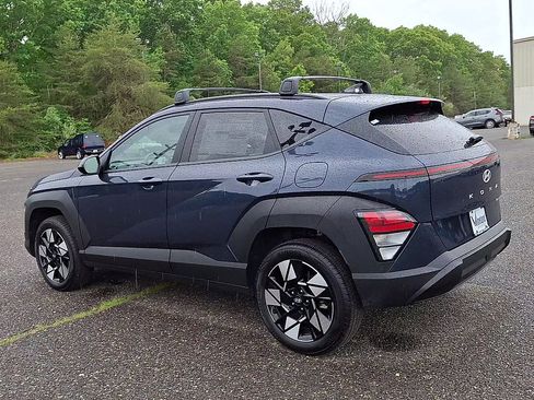 Certified 2025 Hyundai Kona SEL AWD/4WD image 6
