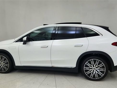 Used 2023 Mercedes-Benz EQE 500 4MATIC SUV w/ Exclusive Trim Package image 4