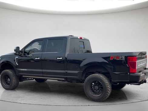 Used 2022 Ford F350 Platinum w/ FX4 Off-Road Package AWD/4WD image 10