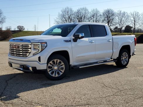 New 2024 GMC Sierra 1500 Denali w/ Technology Package image 46