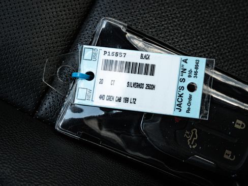 Used 2020 Chevrolet Silverado 2500 LTZ w/ LTZ Premium Package image 37