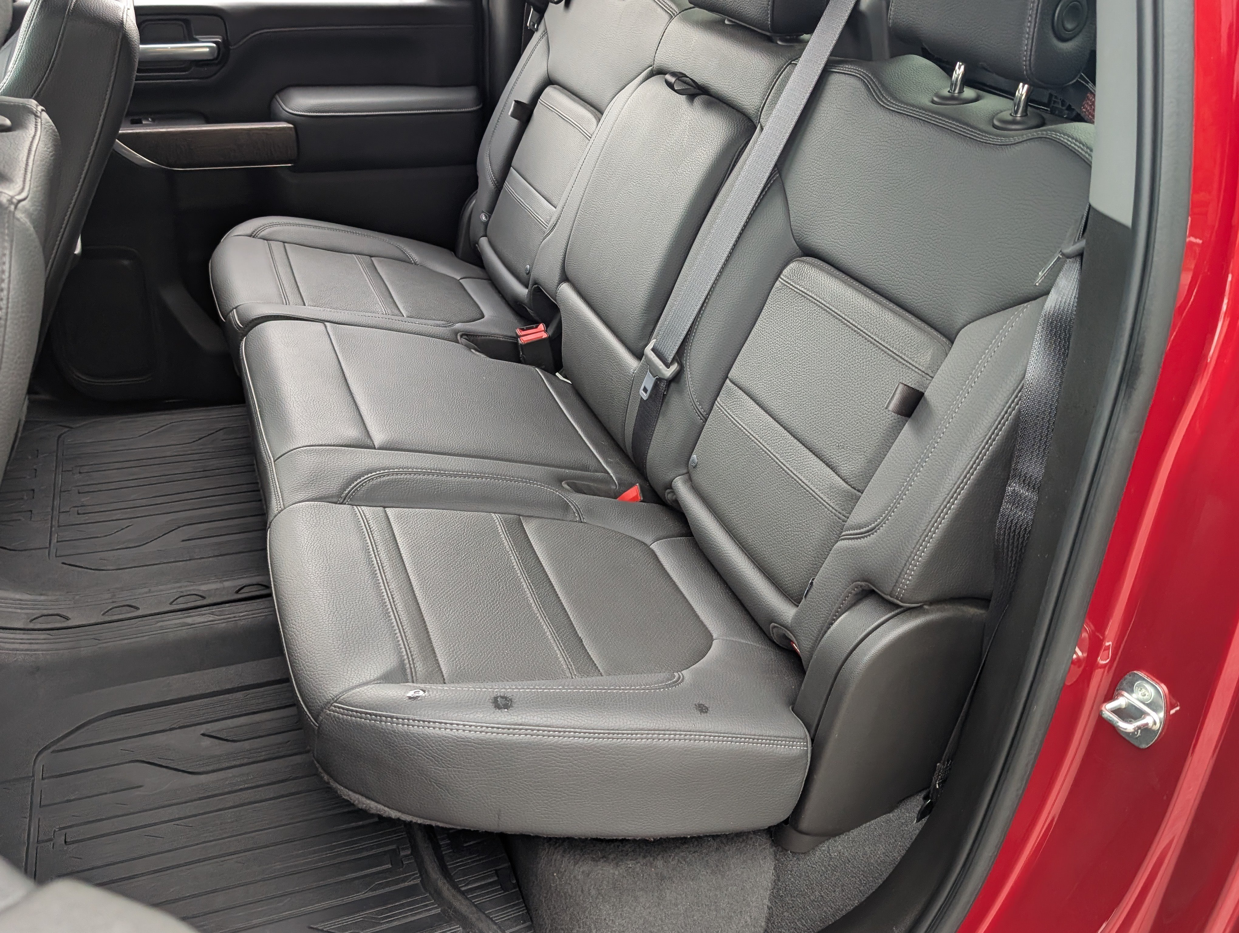 Used 2021 GMC Sierra 2500 Denali w/ Denali Ultimate Package AWD/4WD image 18