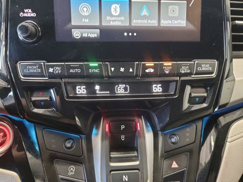 Certified 2023 Honda Odyssey Touring image 21