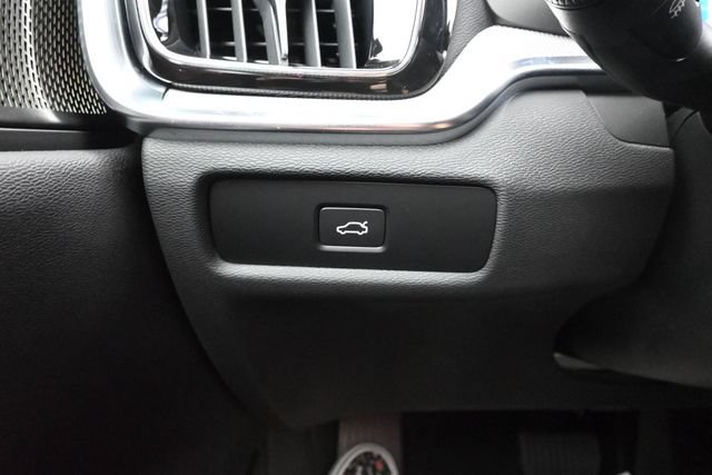 Certified 2024 Volvo S60 B5 Plus w/ Climate Package FWD image 28