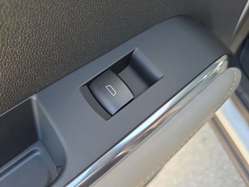 New 2026 GMC Acadia Elevation FWD image 12