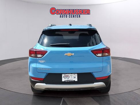 Used 2024 Chevrolet TrailBlazer LT w/ Convenience Package FWD image 6