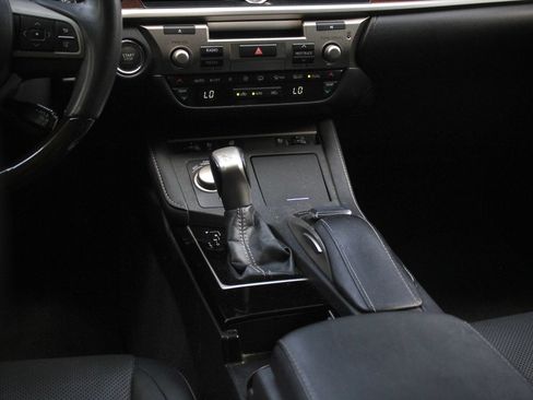Used 2016 Lexus ES 350 w/ Navigation System Package FWD image 46